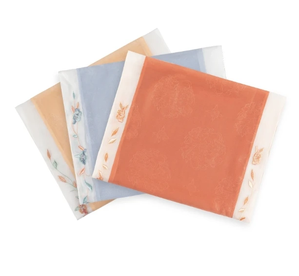 绣花披帛（颜色随机）