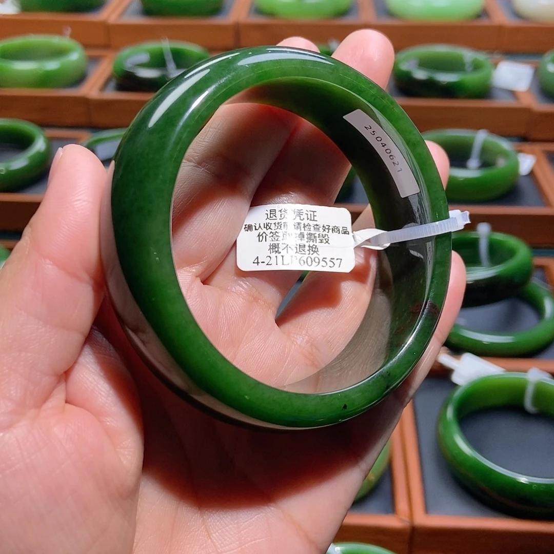 和田玉（碧玉）未镶嵌手镯菠菜绿5758