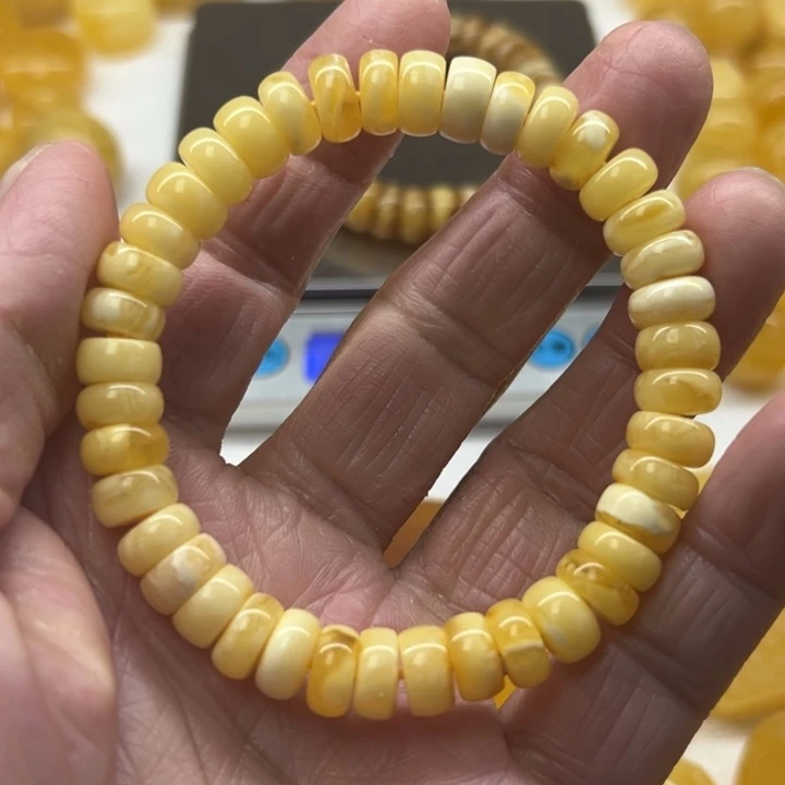 琥珀（矿物珀）未镶嵌裸石