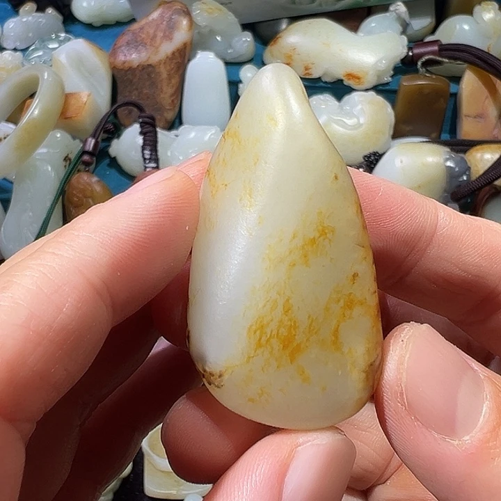 和田玉未镶嵌吊坠(不含链)