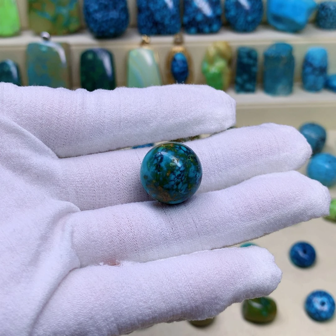 绿松石未镶嵌三彩随行