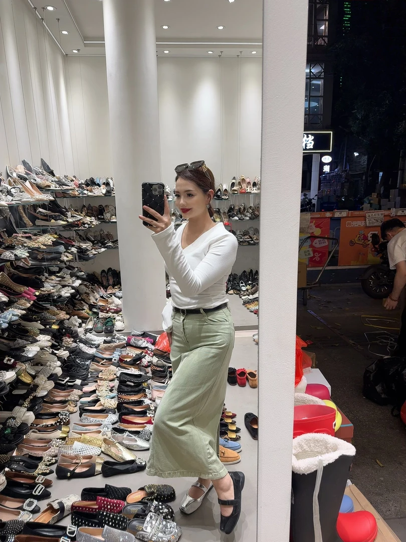 3535韩系衬衫搭配一整套水洗做旧半身裙女2024夏季新款显瘦百搭