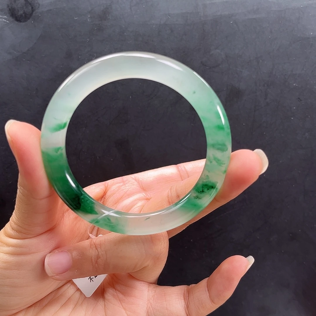 石英质玉未镶嵌手镯