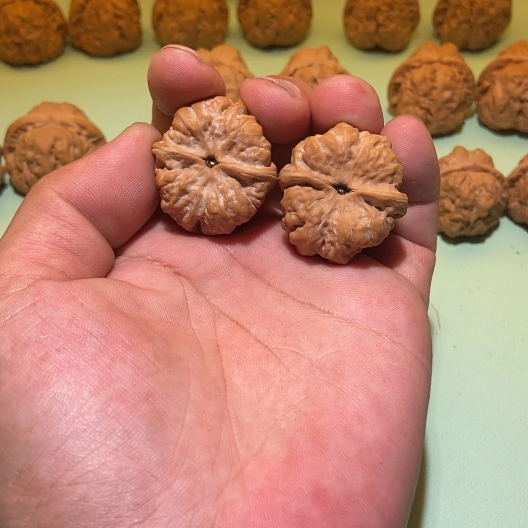 文玩核桃吊坠l*蛤蟆头33全品