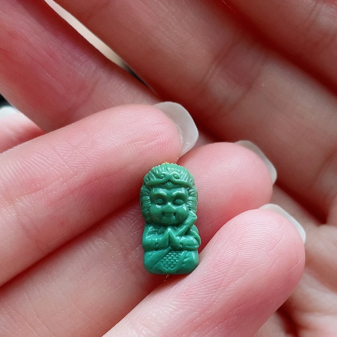 未镶嵌绿松石颈饰