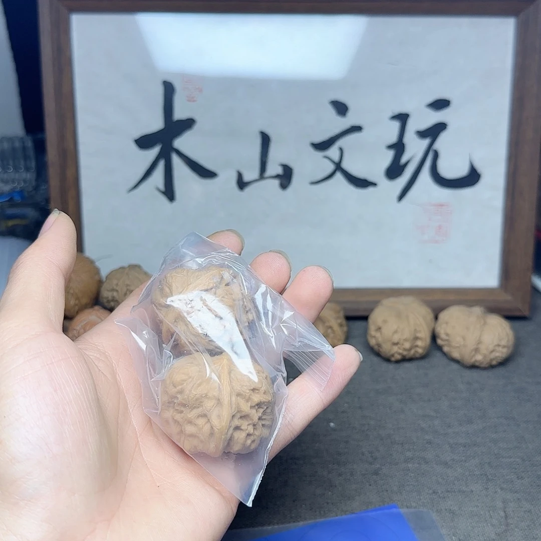 文玩核桃吊坠y*5万 游戏1