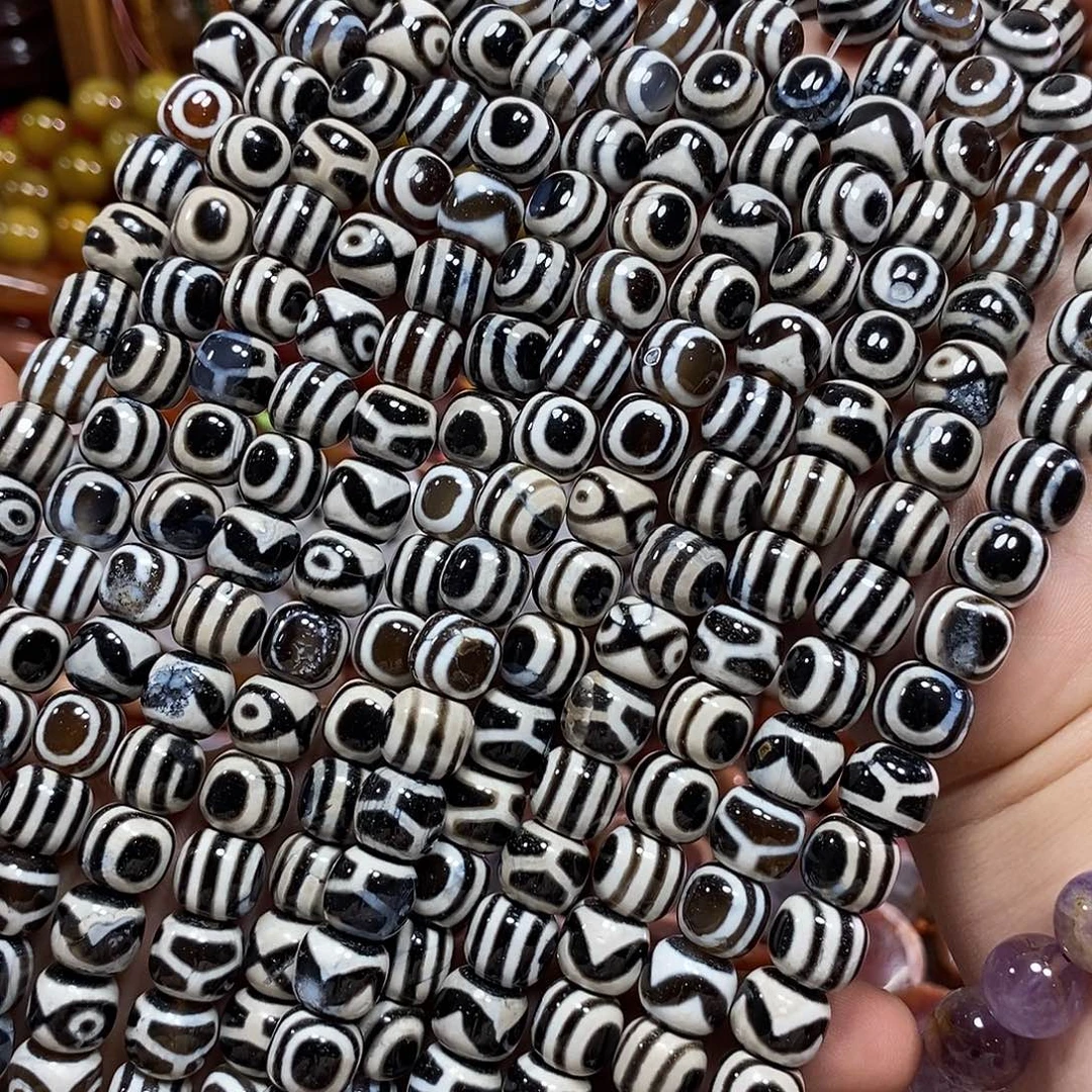 玛瑙/玉髓未镶嵌珠宝半成品玛瑙天珠一条卡11mm