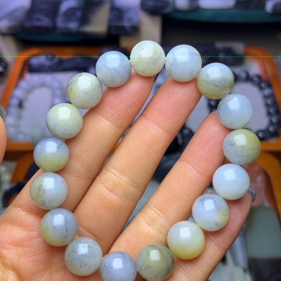 和田玉未镶嵌手串