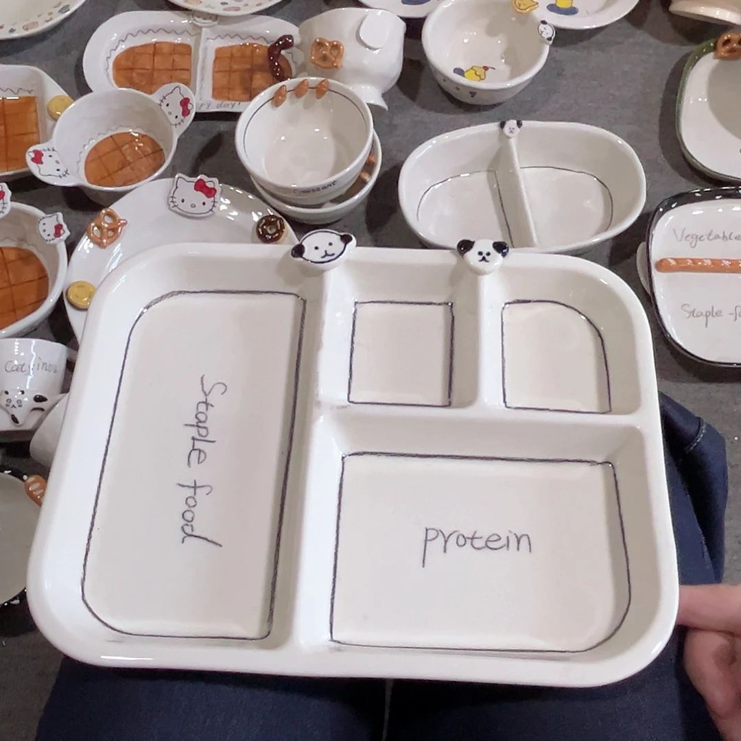 纽扣小狗4格分餐盘陶瓷