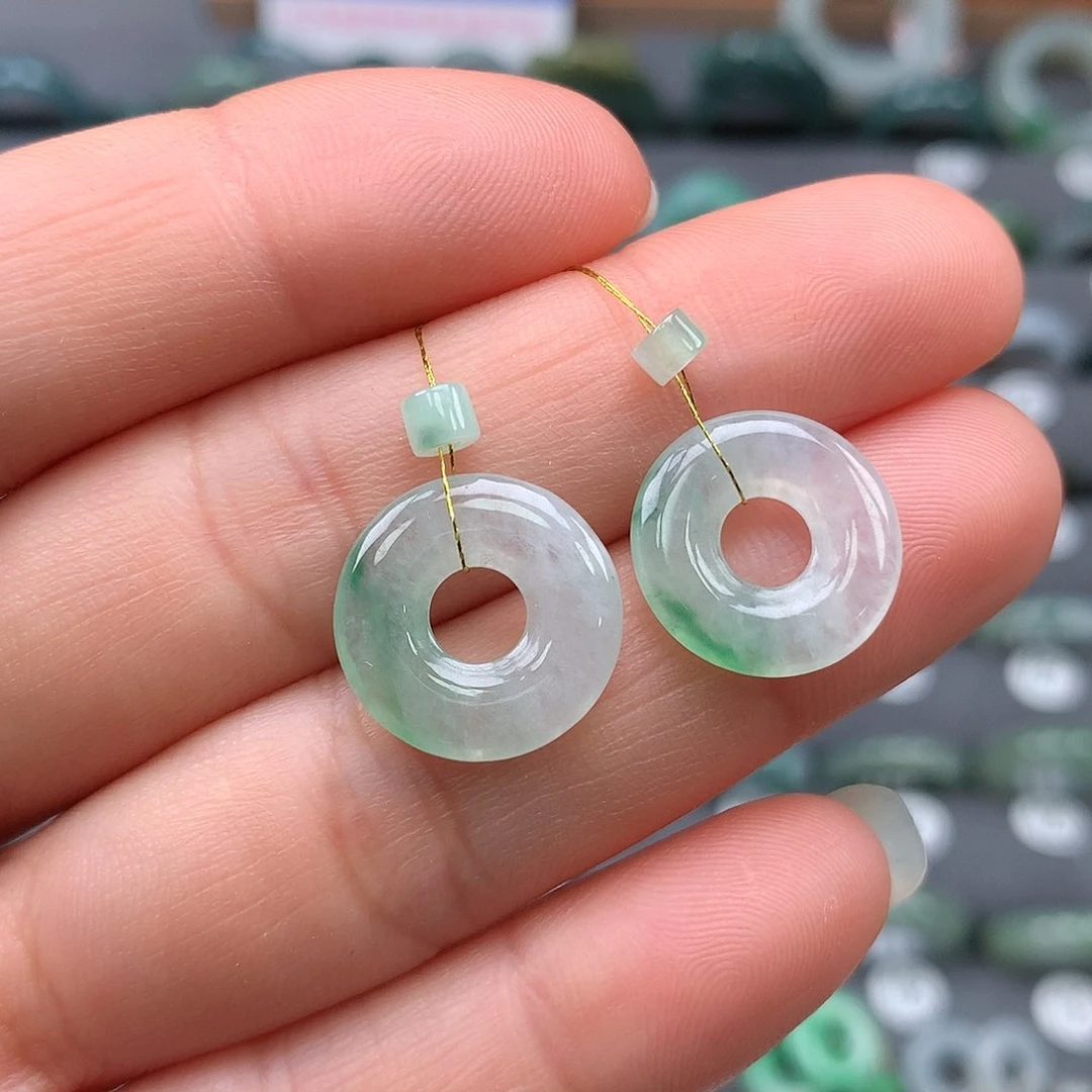 【闪购商品】翡翠未镶嵌耳饰甜甜圈一对