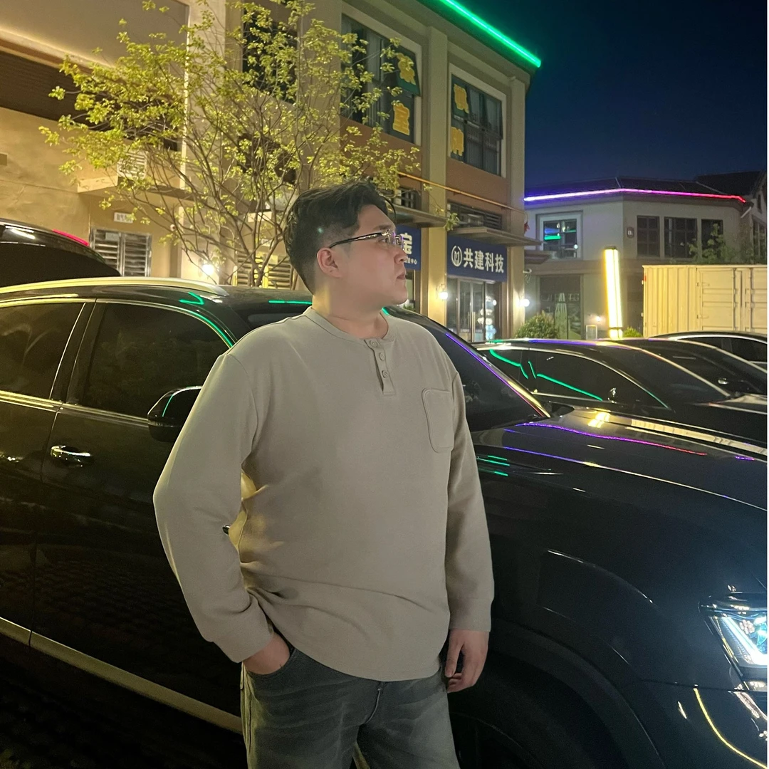 【300斤可穿】秋冬圆领磨毛抗静电保暖长T恤德绒打底衫大码净版纯色