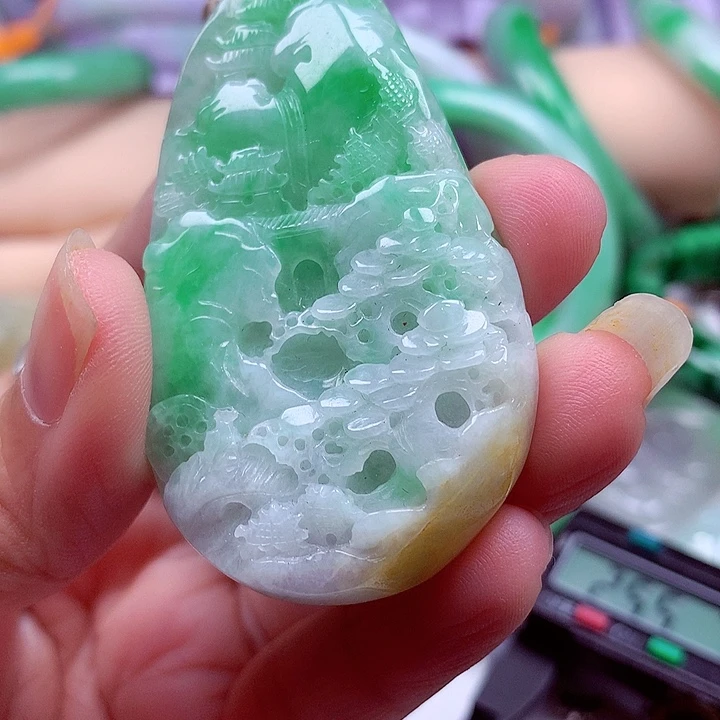 颈饰未镶嵌翡翠翡翠