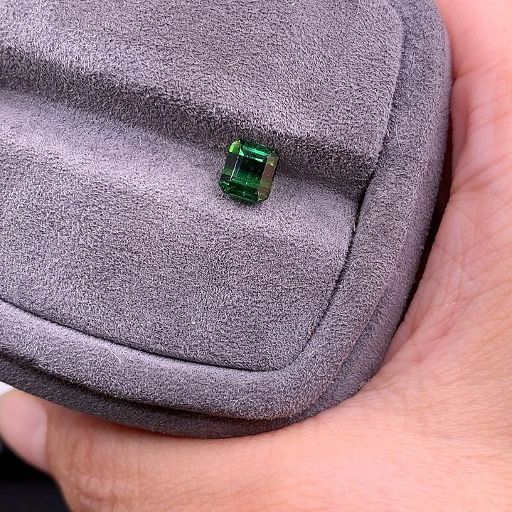 【闪购商品】碧玺裸石未镶嵌碧玺裸石未镶嵌