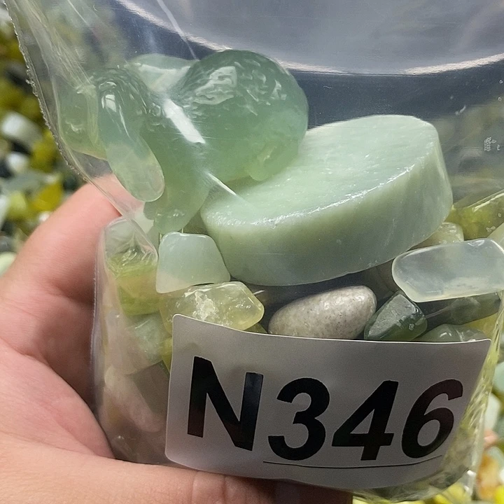蛇纹石玉未镶嵌鱼缸石