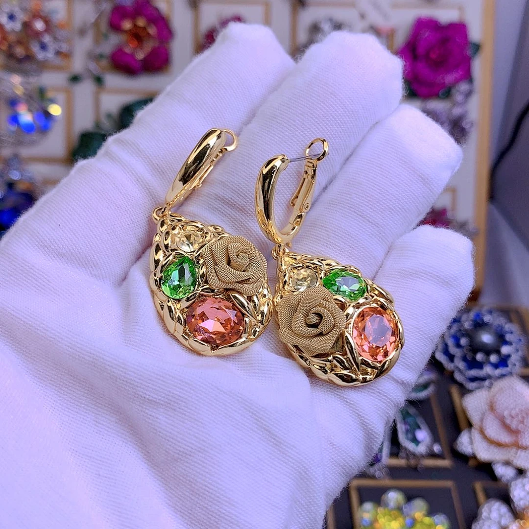 无***朱仿水晶铜合金锡合金铜合金哦胸针
