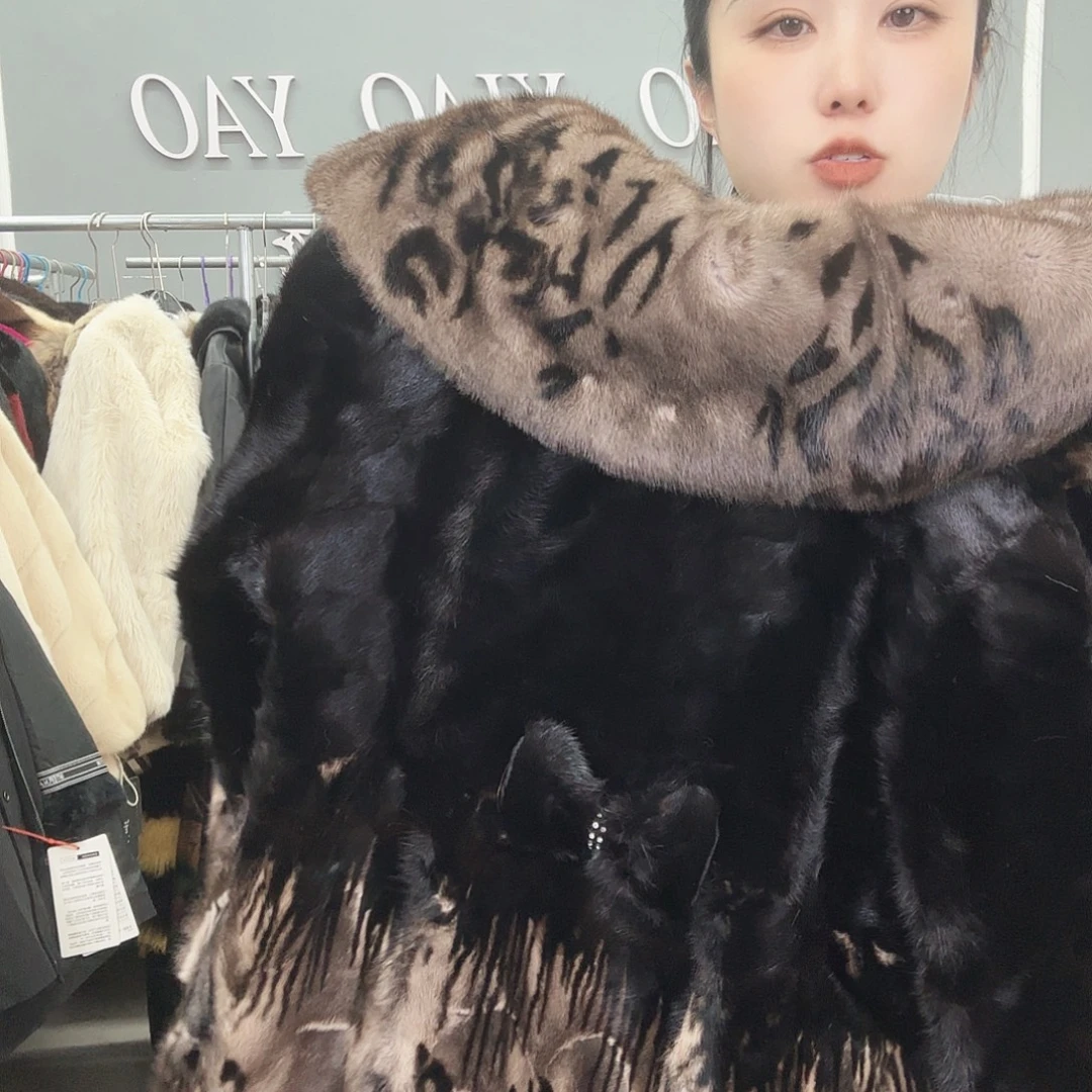 姚小妖家高端皮草