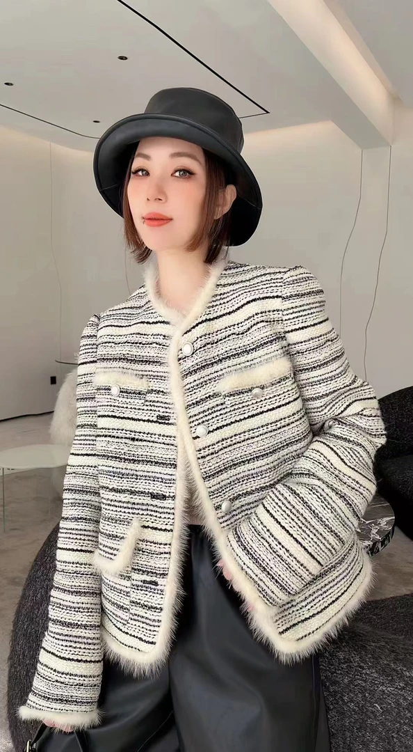 毛呢外套直下摆落肩袖设计师秋冬休闲千鸟格女装开衫名媛短款