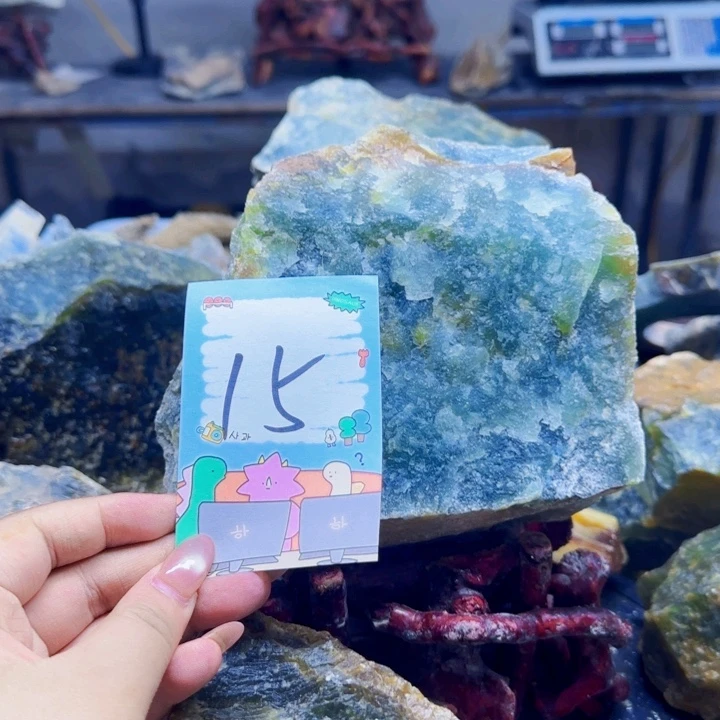 闲***鱼未镶嵌岫玉原石岫玉