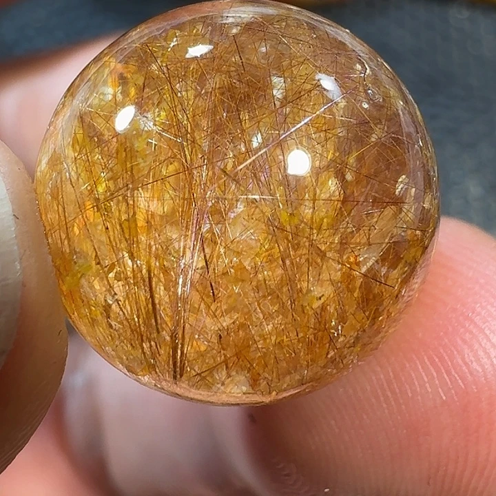 墨***曦颈饰未镶嵌水晶我