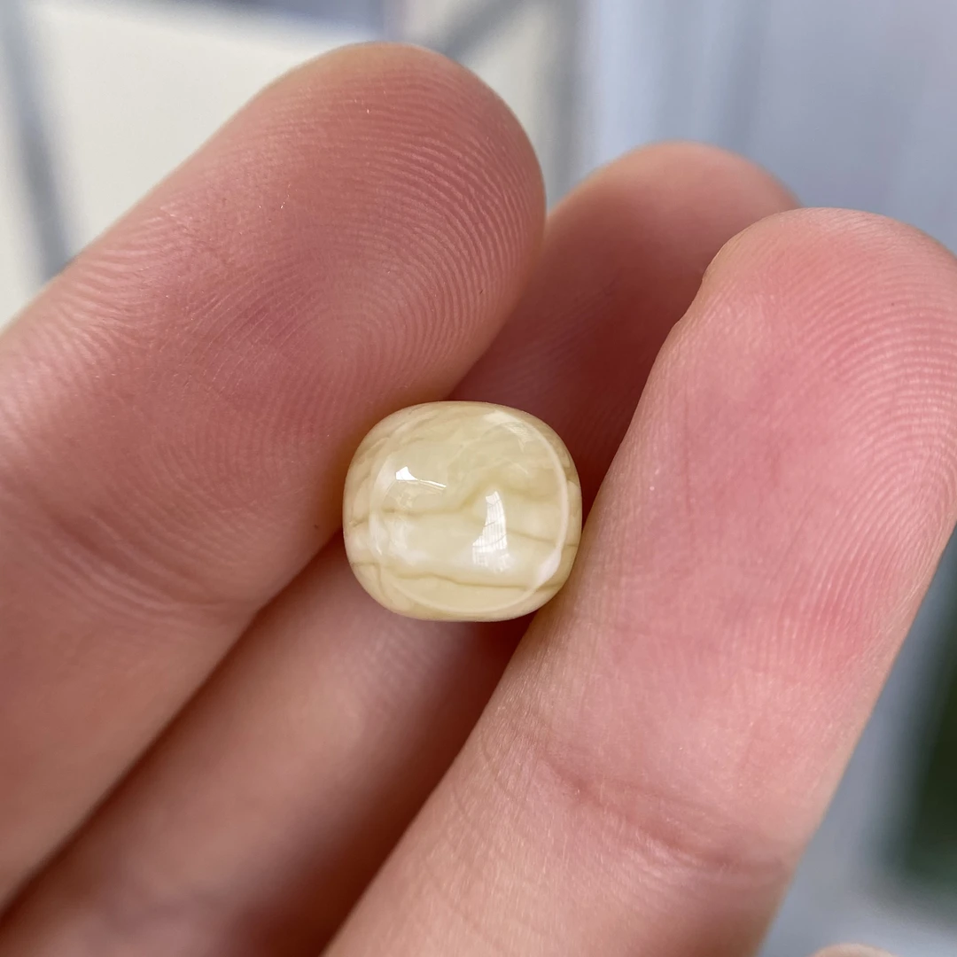 蜜蜡千层老型配饰9.7×8.7mm，花纹特色好看，无杂裂