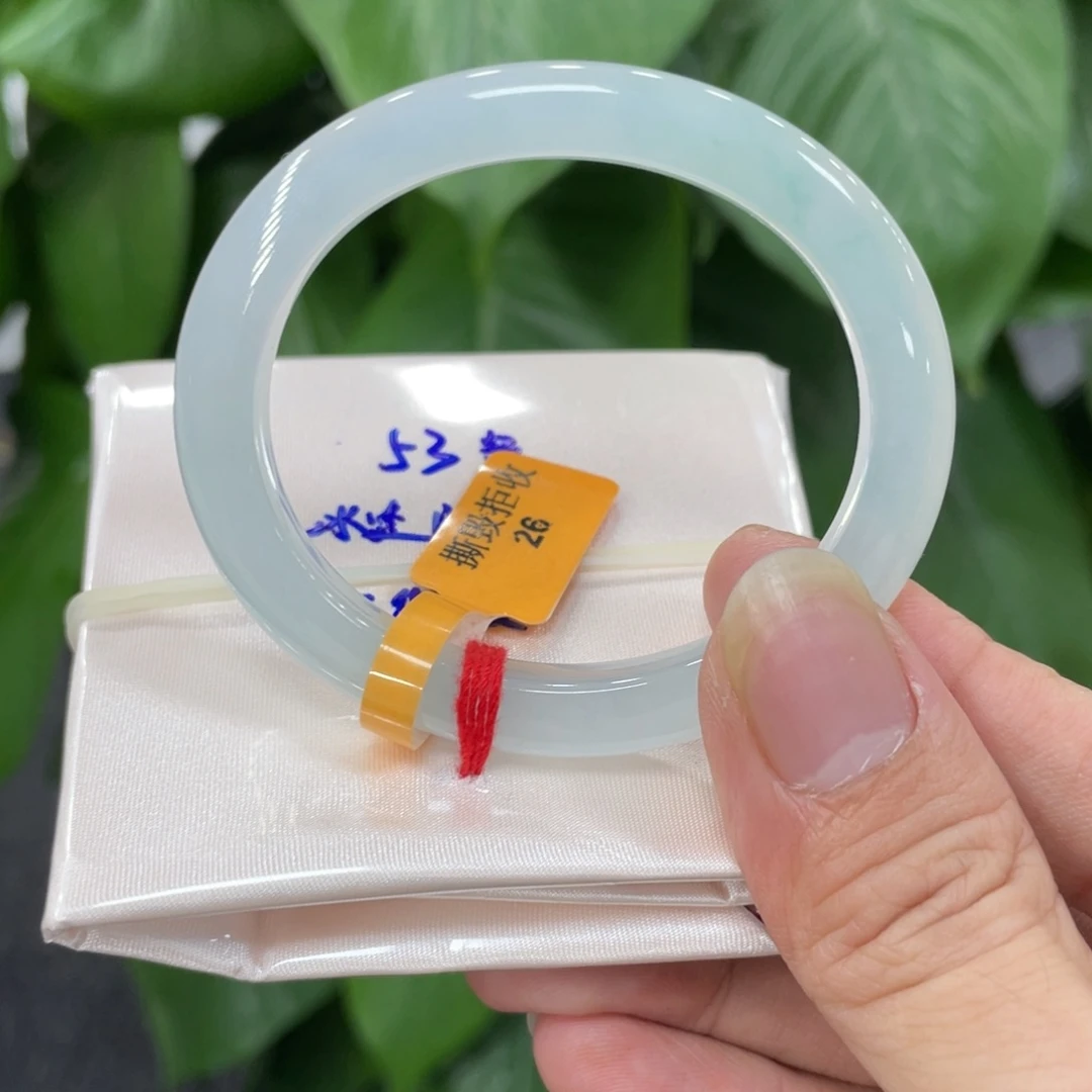 未镶嵌手镯翡翠翡翠手镯
