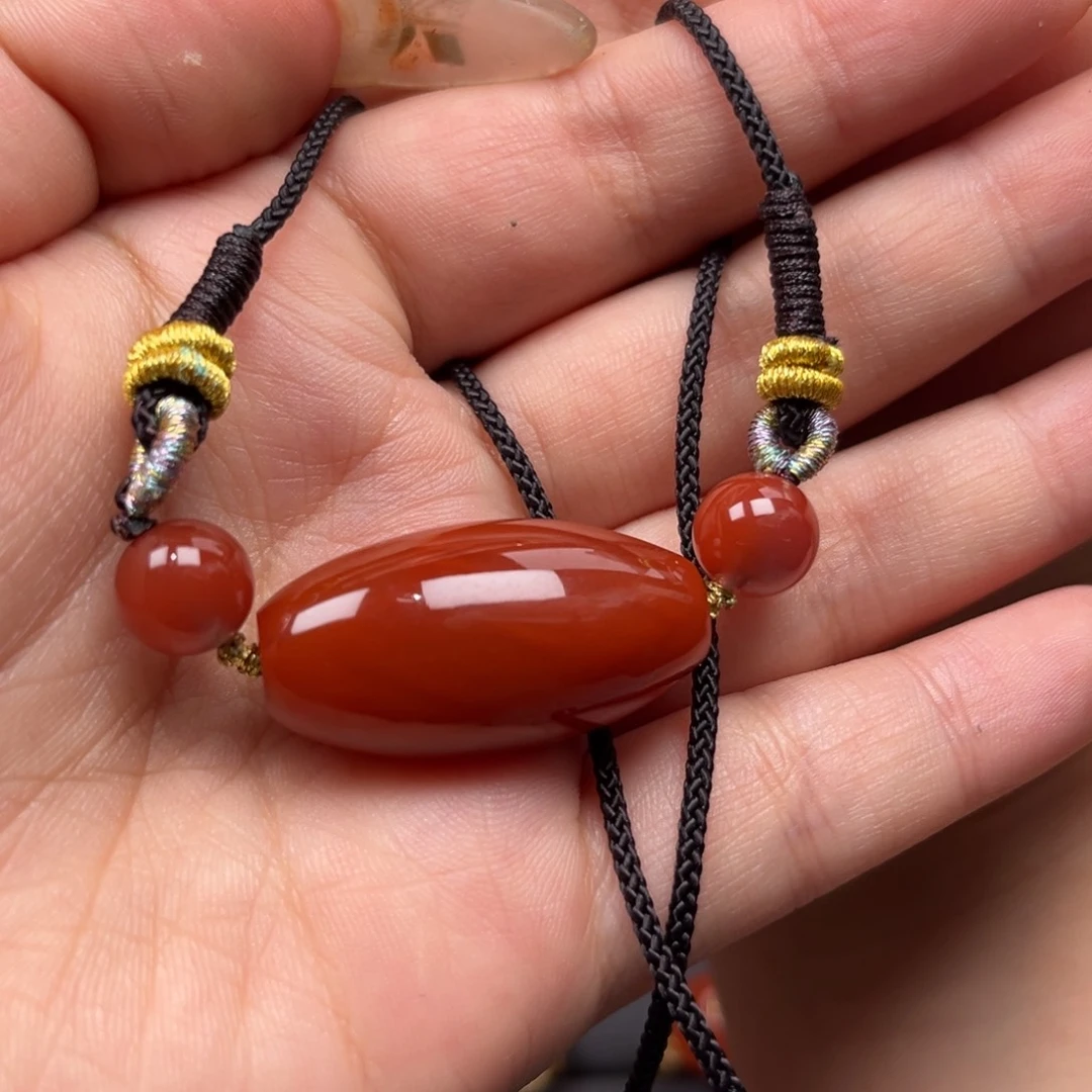 南红玛瑙吊坠(不含链)未镶嵌