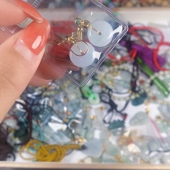 翡翠未镶嵌颈饰天然翡翠