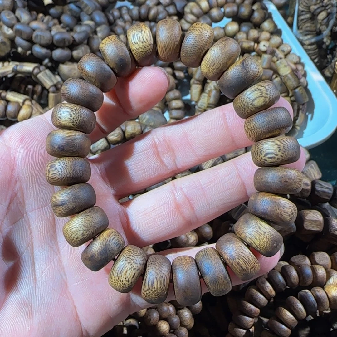 手串沉香海南乌身算盘珠1.5高货20克