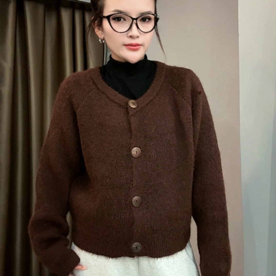 厚款针织常规款长袖圆领毛针织衫短款上衣复古女装