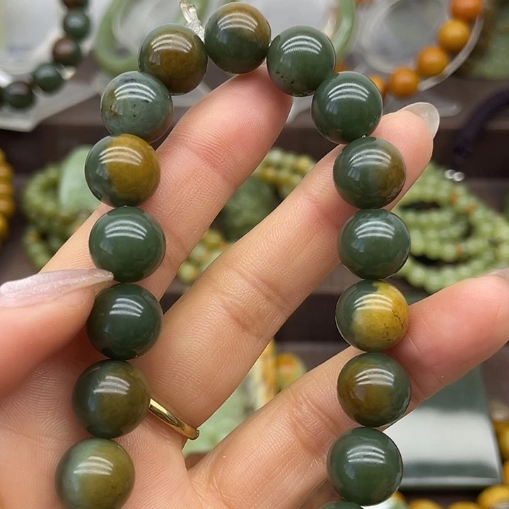 和田玉未镶嵌手链