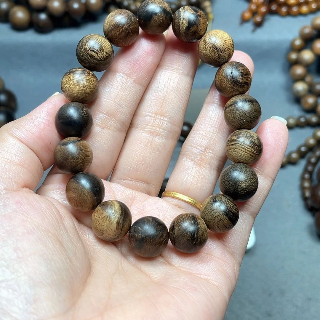 沉香手串暗*白棋瘤疤1.2