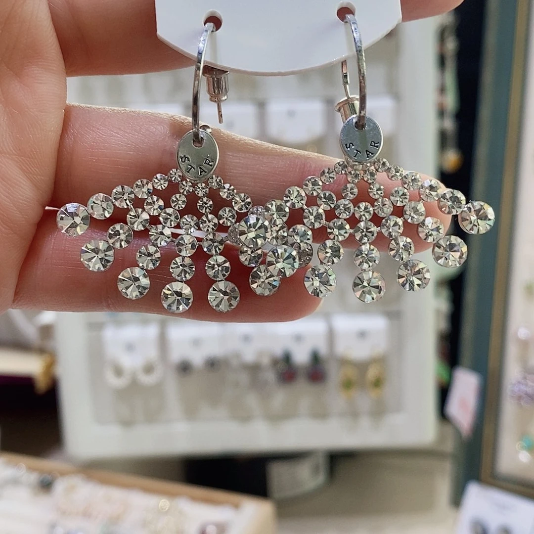 银S925镶嵌淡水珍珠耳饰