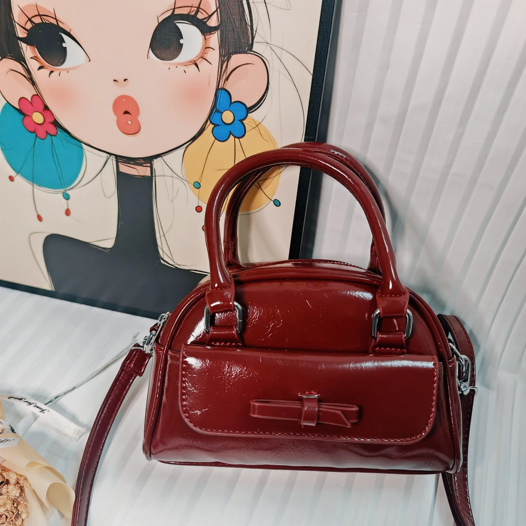 高级感百搭通勤单肩斜挎手提包新款时尚包包