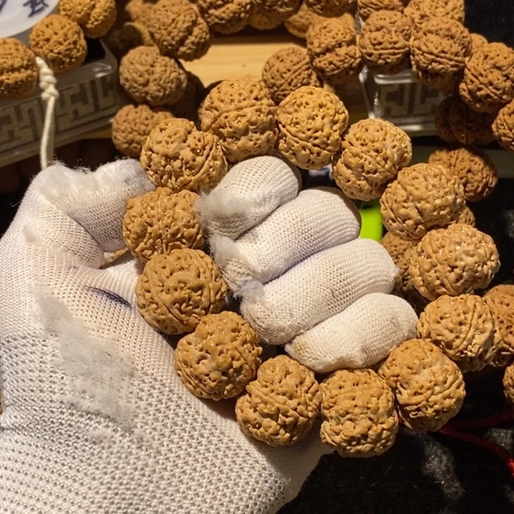 青***淮吊坠金刚菩提您看行嘛有的我还