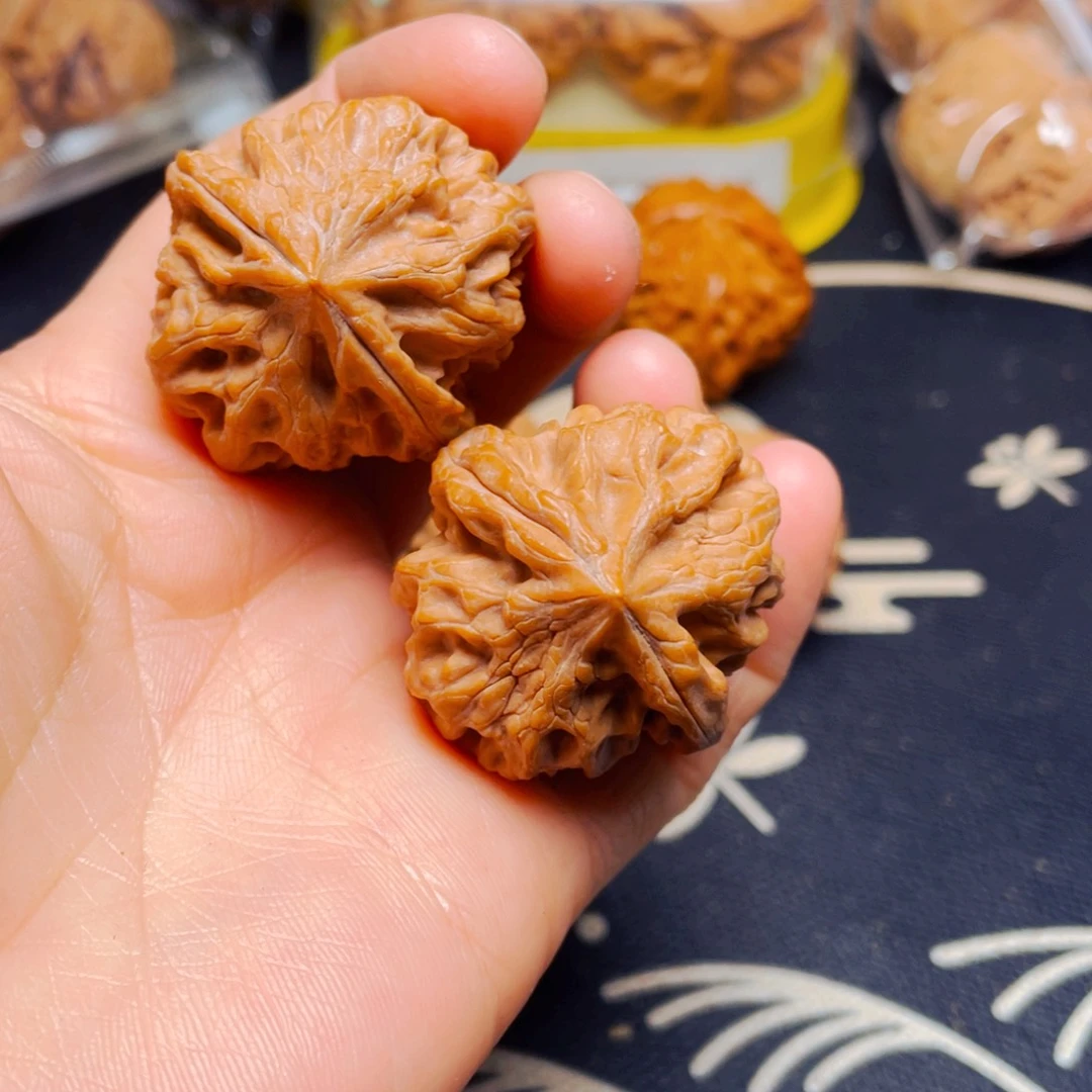 吊坠文玩核桃曹大龙