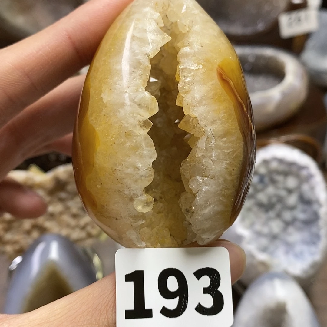 玛瑙/玉髓未镶嵌玛瑙摆件