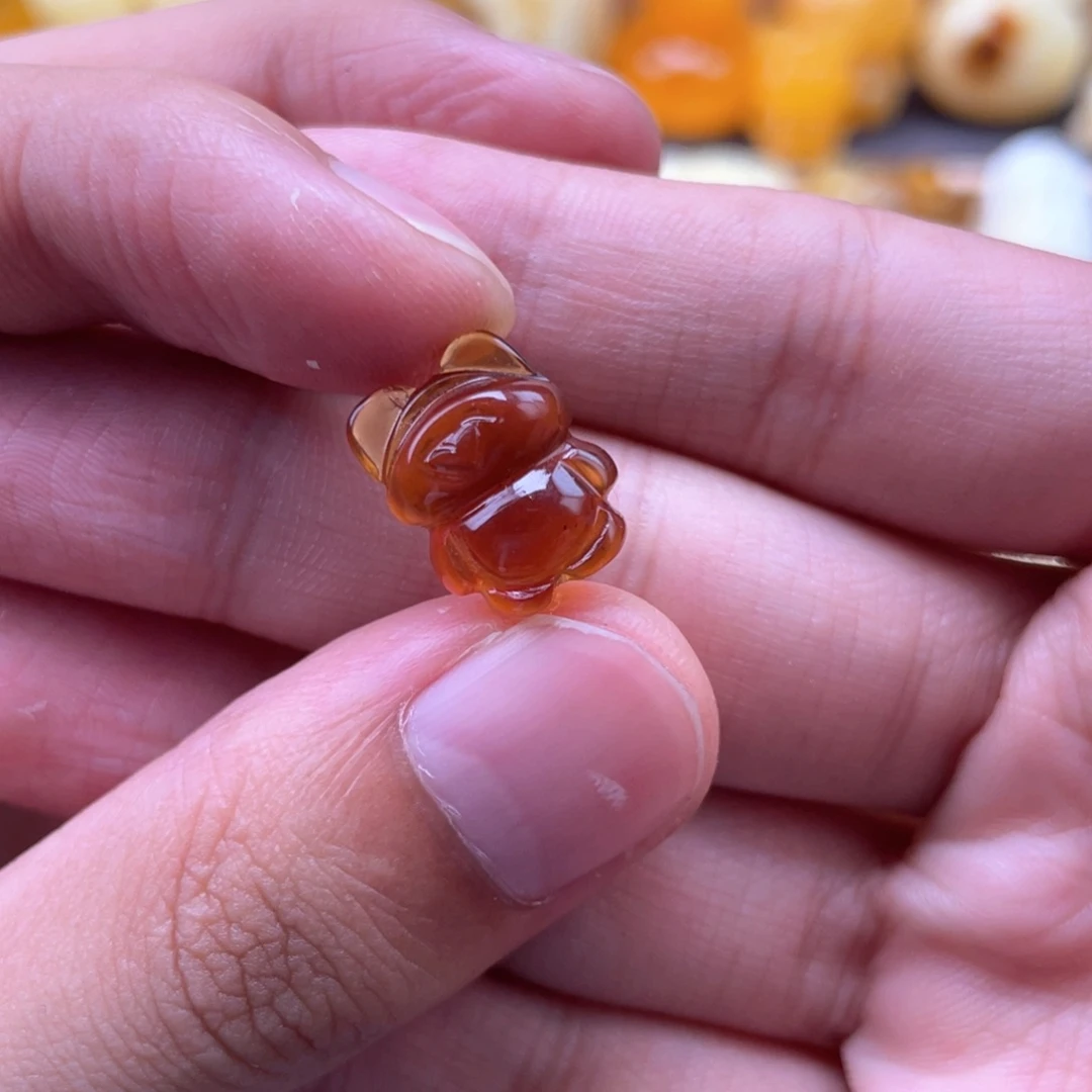 琥珀未镶嵌裸石蜜蜡