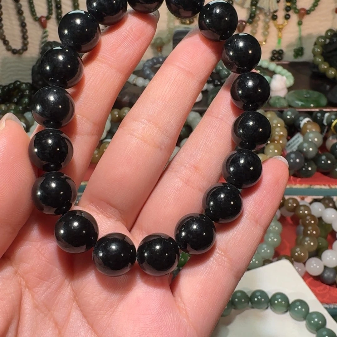 歸***和田玉未镶嵌手链