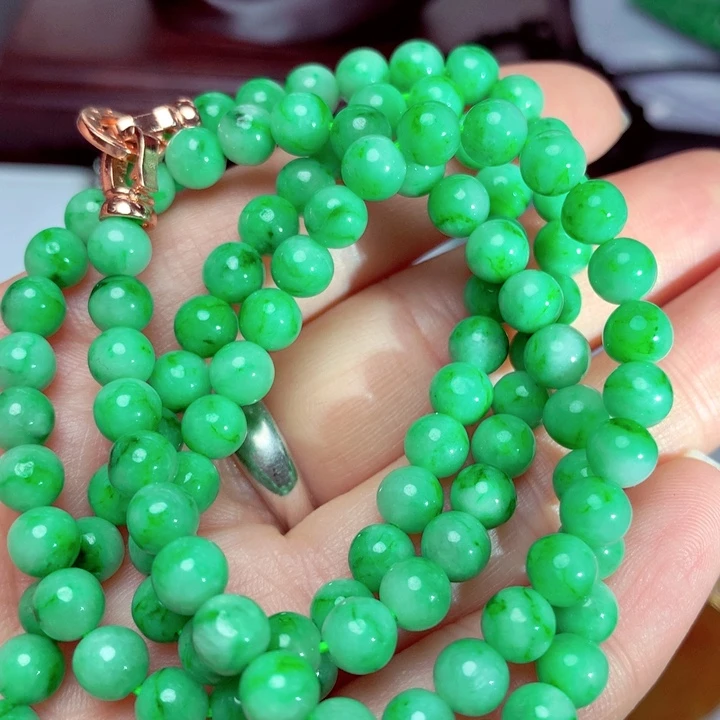 翡翠颈饰未镶嵌项链