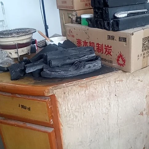 用****0高温竹炭烧烤炭,无烟耐烧滴油不起明火