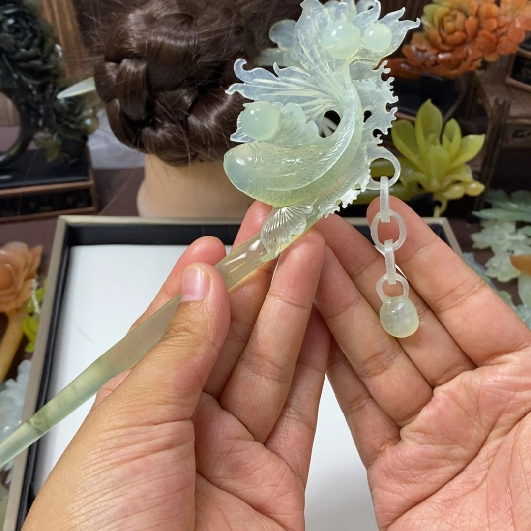 蛇纹石玉未镶嵌发饰Ꮤ****Ꮤ