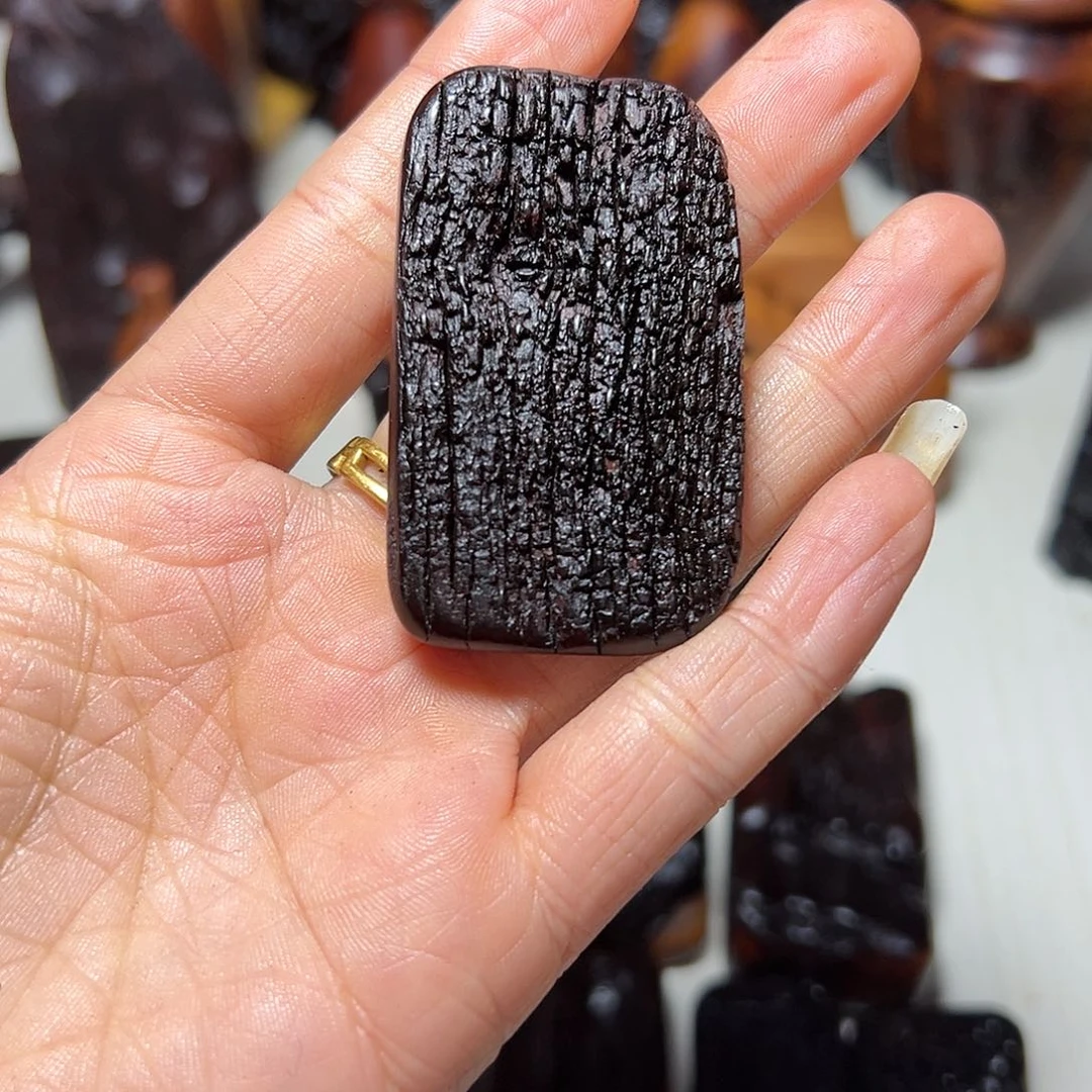 枣木用****8直播间默认截图