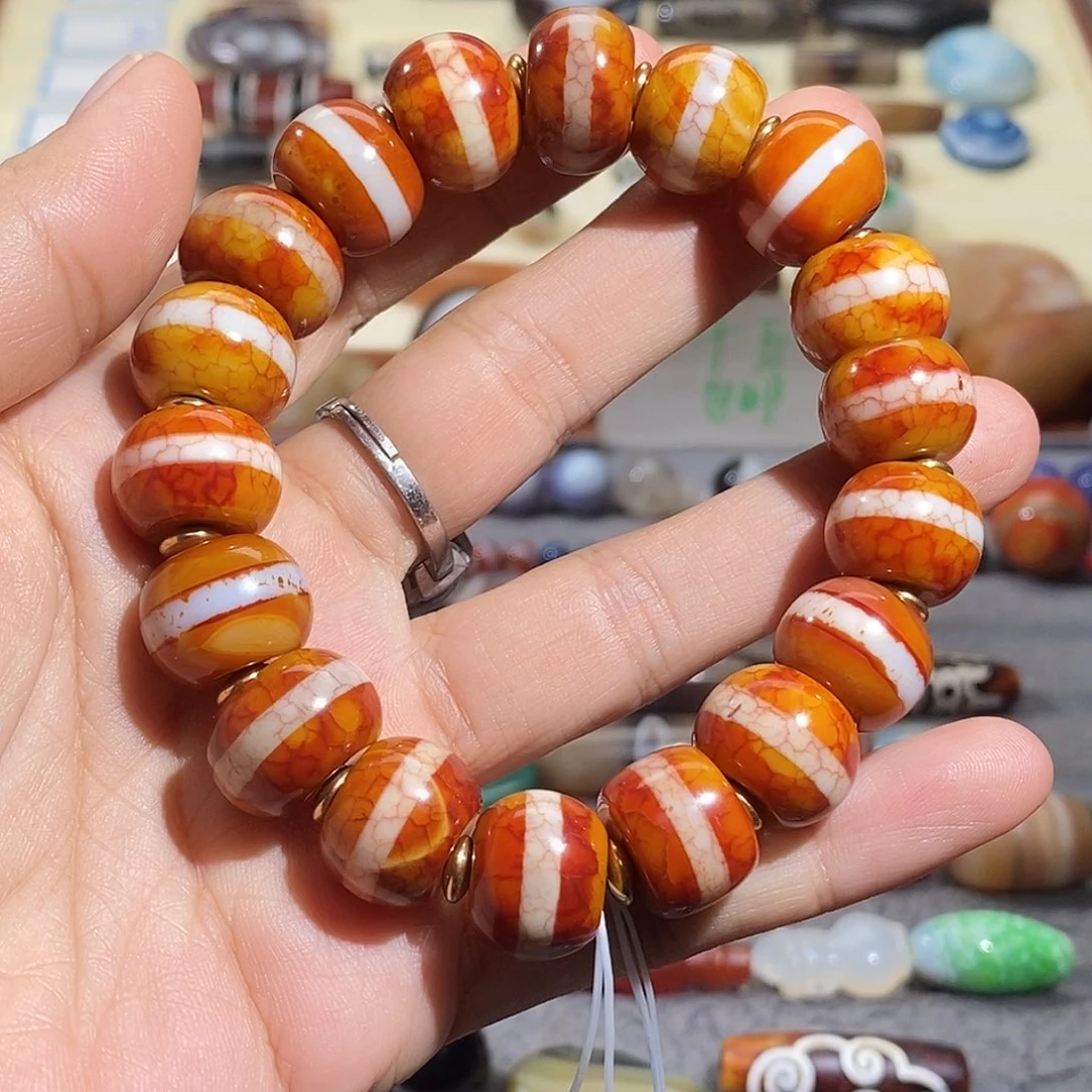 校***尉玛瑙/玉髓合金颈饰