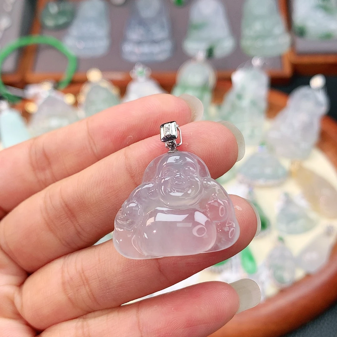 颈饰18K金镶嵌翡翠佛公