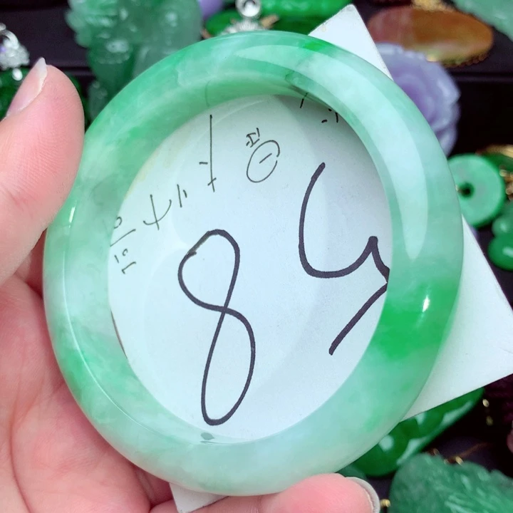 翡翠未镶嵌手镯手镯