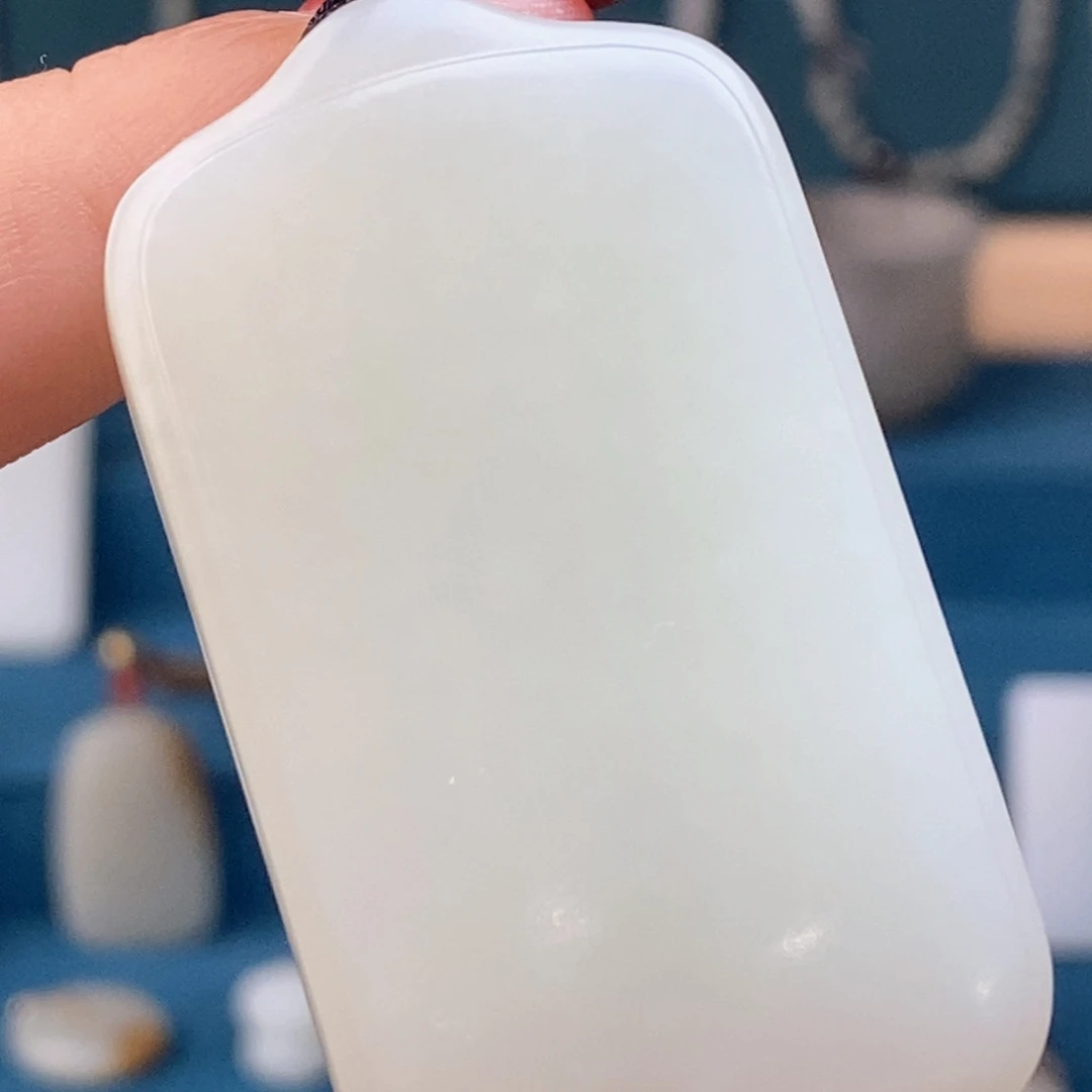 和田玉颈饰未镶嵌枕*