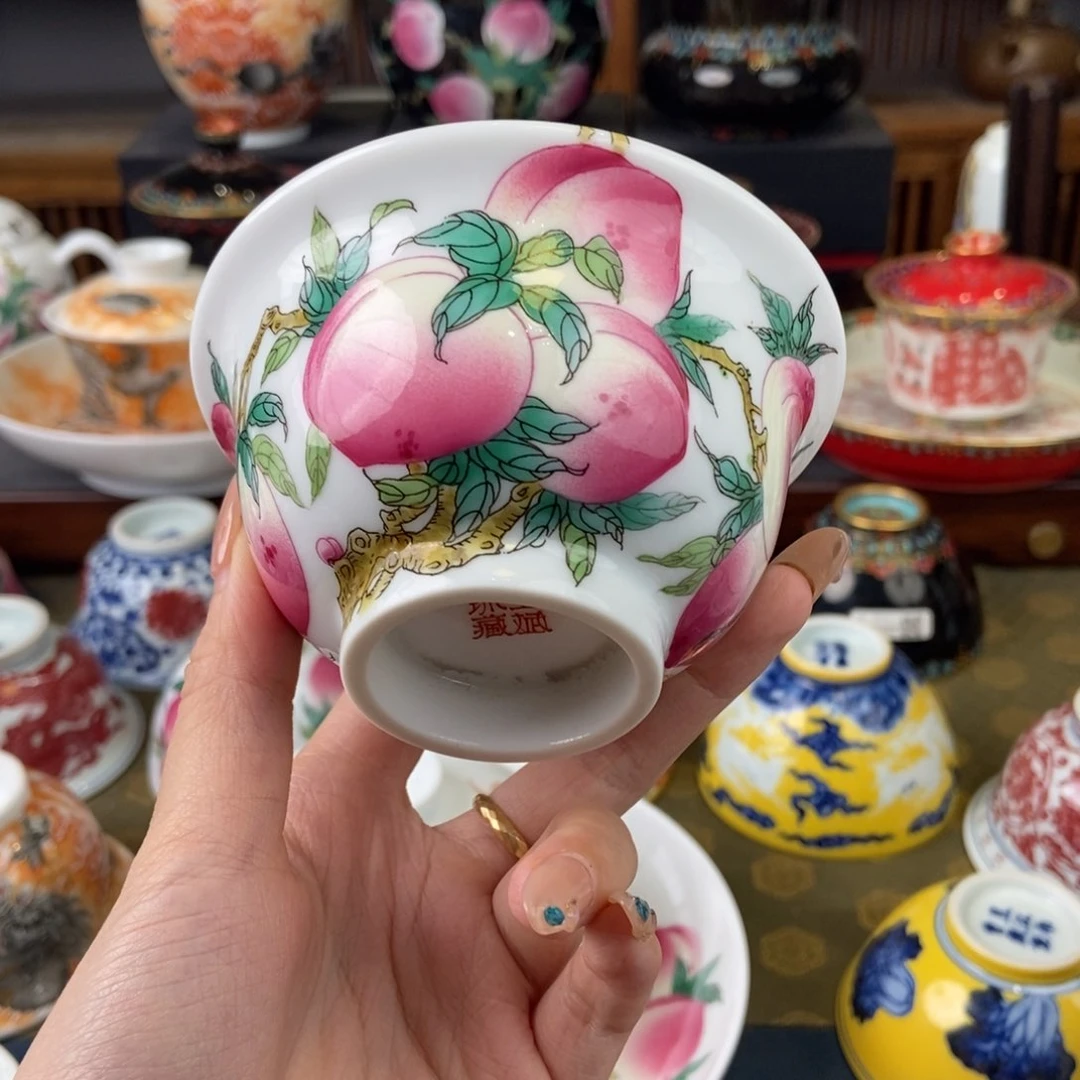 陶瓷艺术家的作品是一种非常