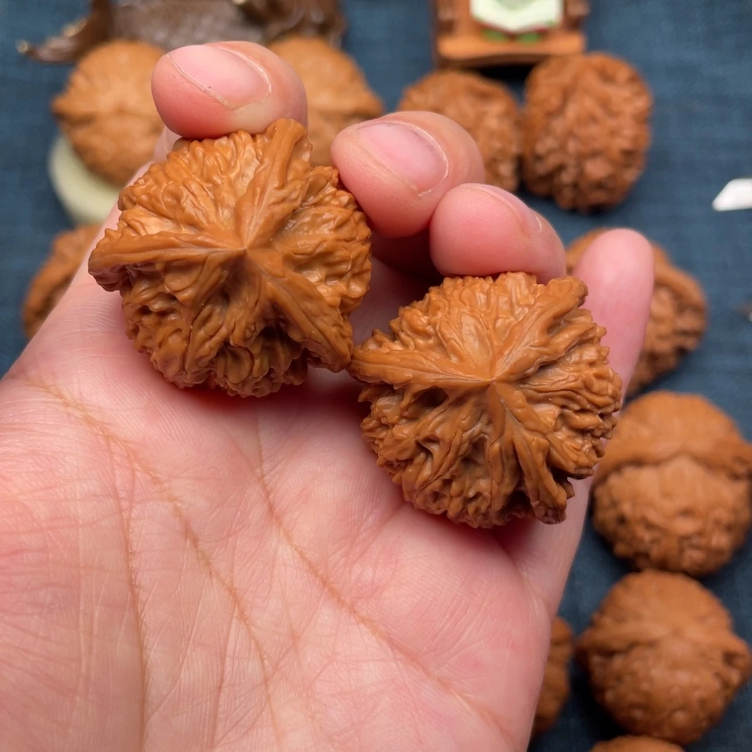 把件文玩核桃36玉龙球奔全品