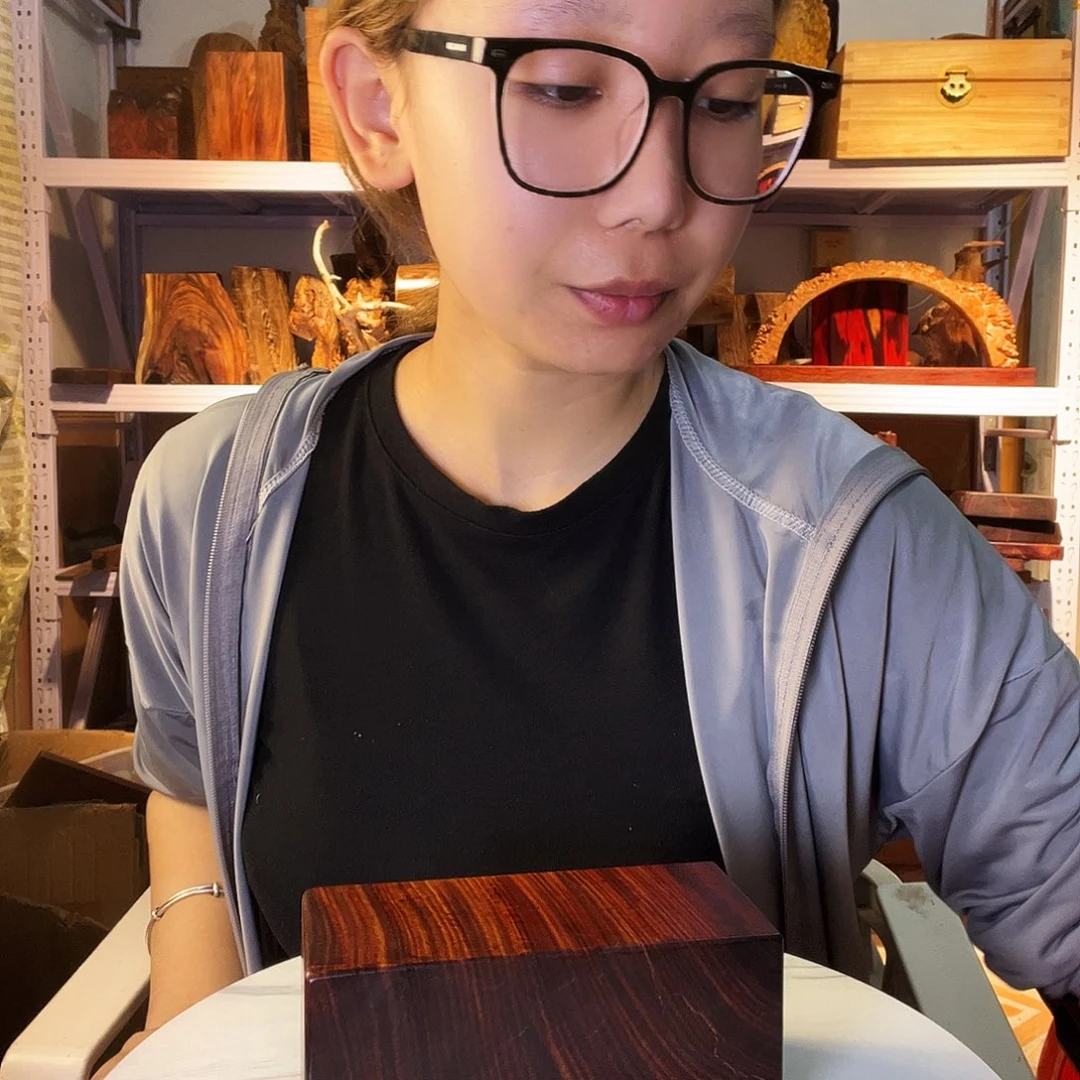 紫檀木类端景台王**ℤ