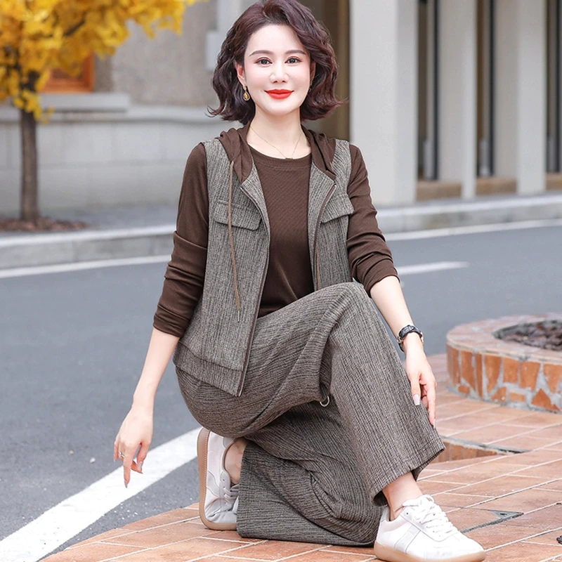 时尚妈妈装连帽休闲裤卫衣三件套春秋新款洋气高贵中老年套装